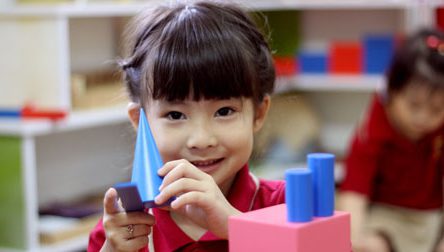 Chuẩn bị cho con vào lớp 1 phải từ lúc còn bé